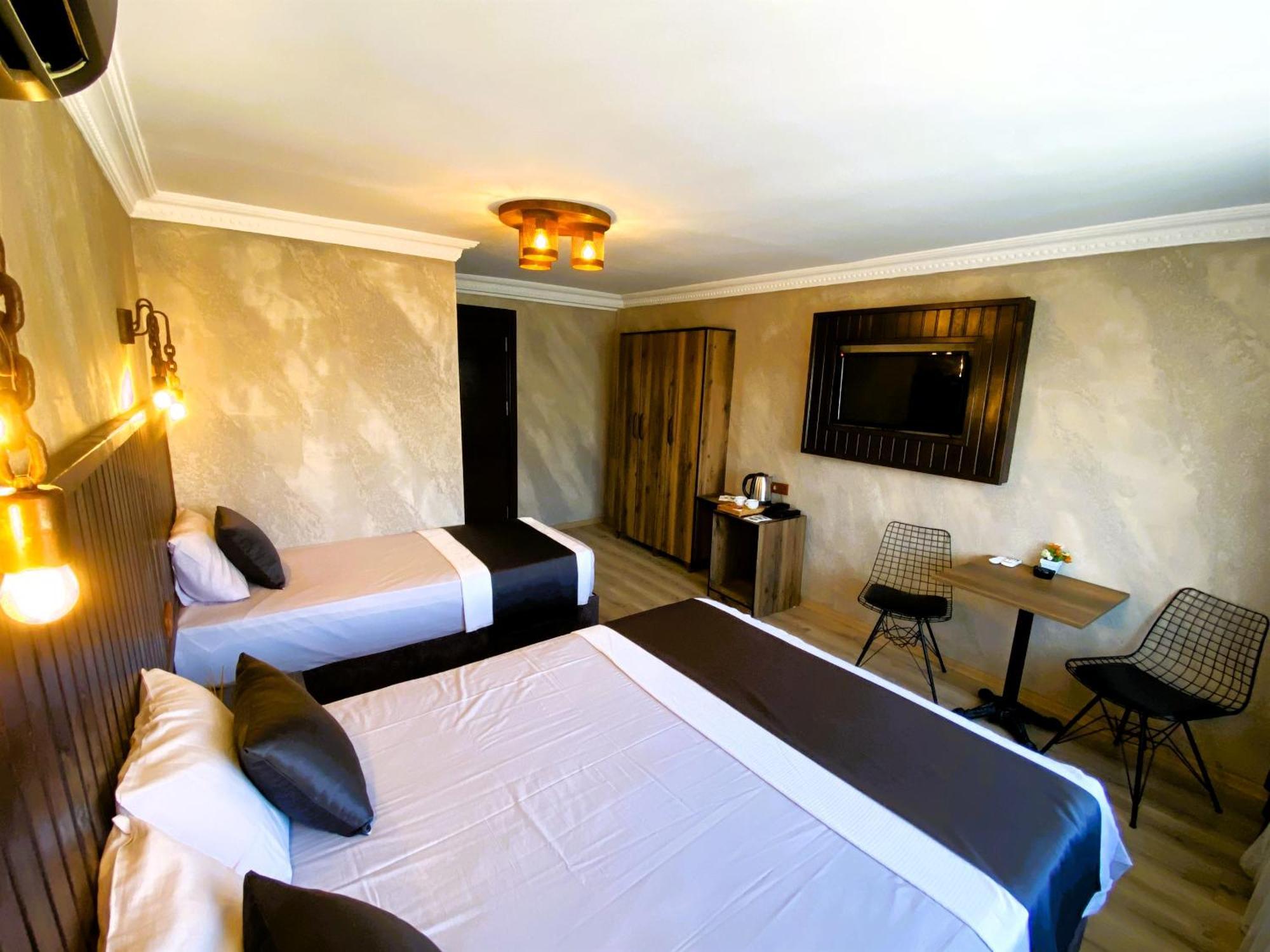 Insta Hotel Karakoy Istanboel Buitenkant foto