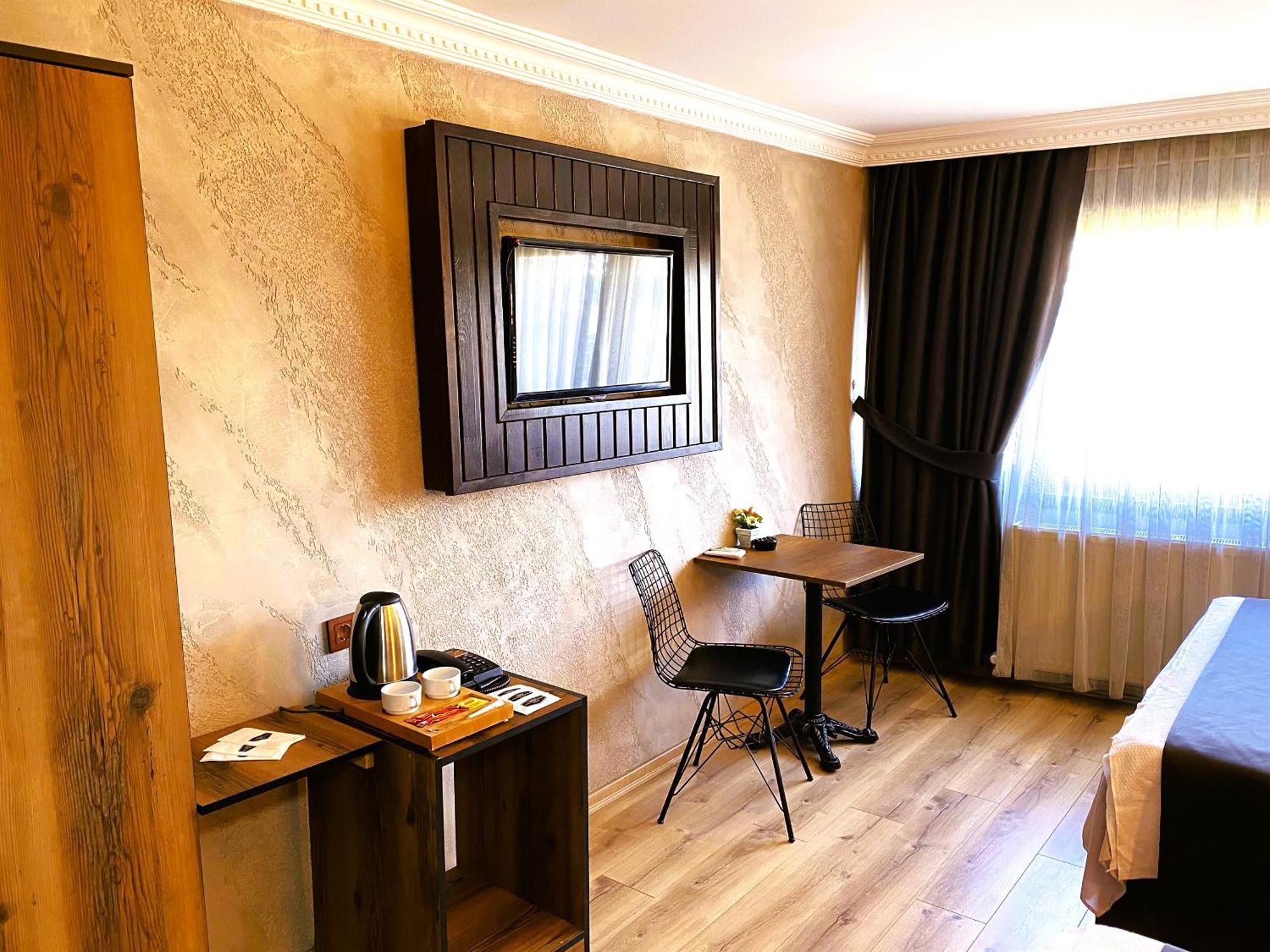Insta Hotel Karakoy Istanboel Buitenkant foto