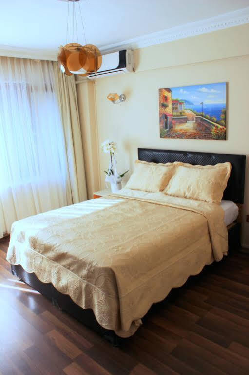Insta Hotel Karakoy Istanboel Buitenkant foto